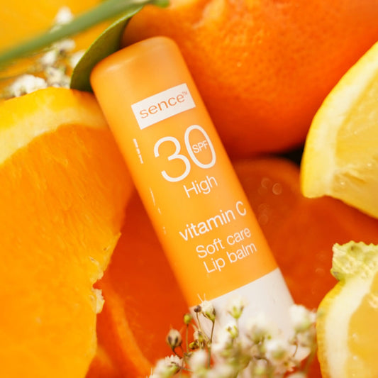 Lūpų balzamas su vitaminu C ir SPF 30 apsauga nuo saulės