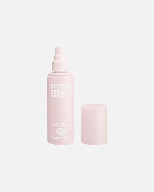 KYLIE COSMETICS makiažo fiksatorius, 100 ml