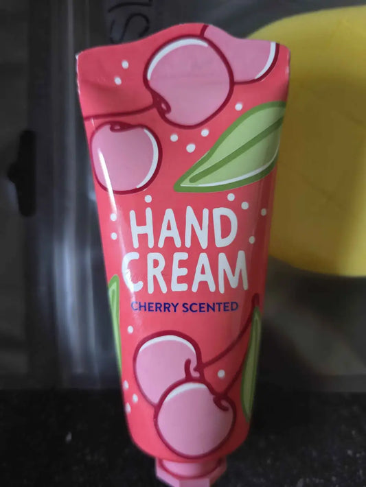 Vyšnių kvapo rankų kremas, 50 ml